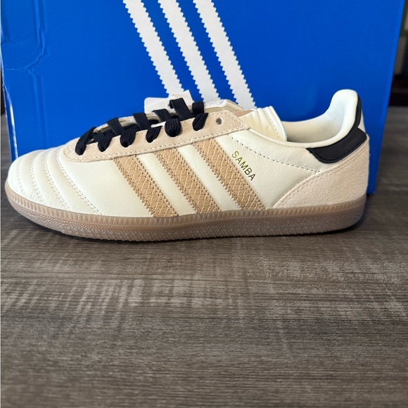 adidas Samba Sneakers in Beige and Black - Picture 1 of 6